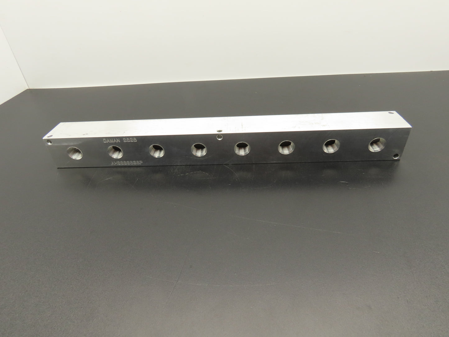 Daman AH0000808P Hydraulic 8 Station Aluminum Header Manifold