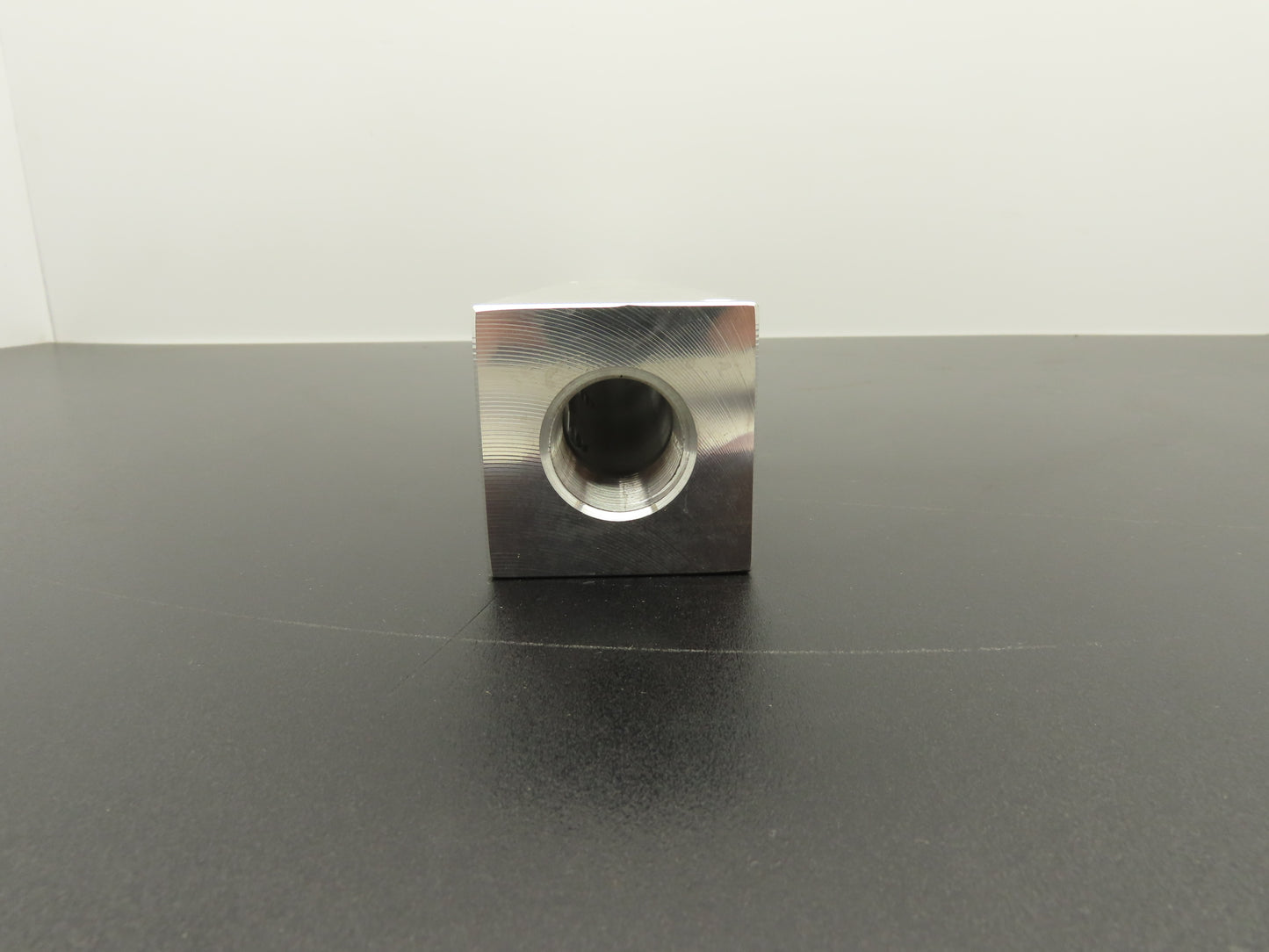 Daman AH0000808P Hydraulic 8 Station Aluminum Header Manifold