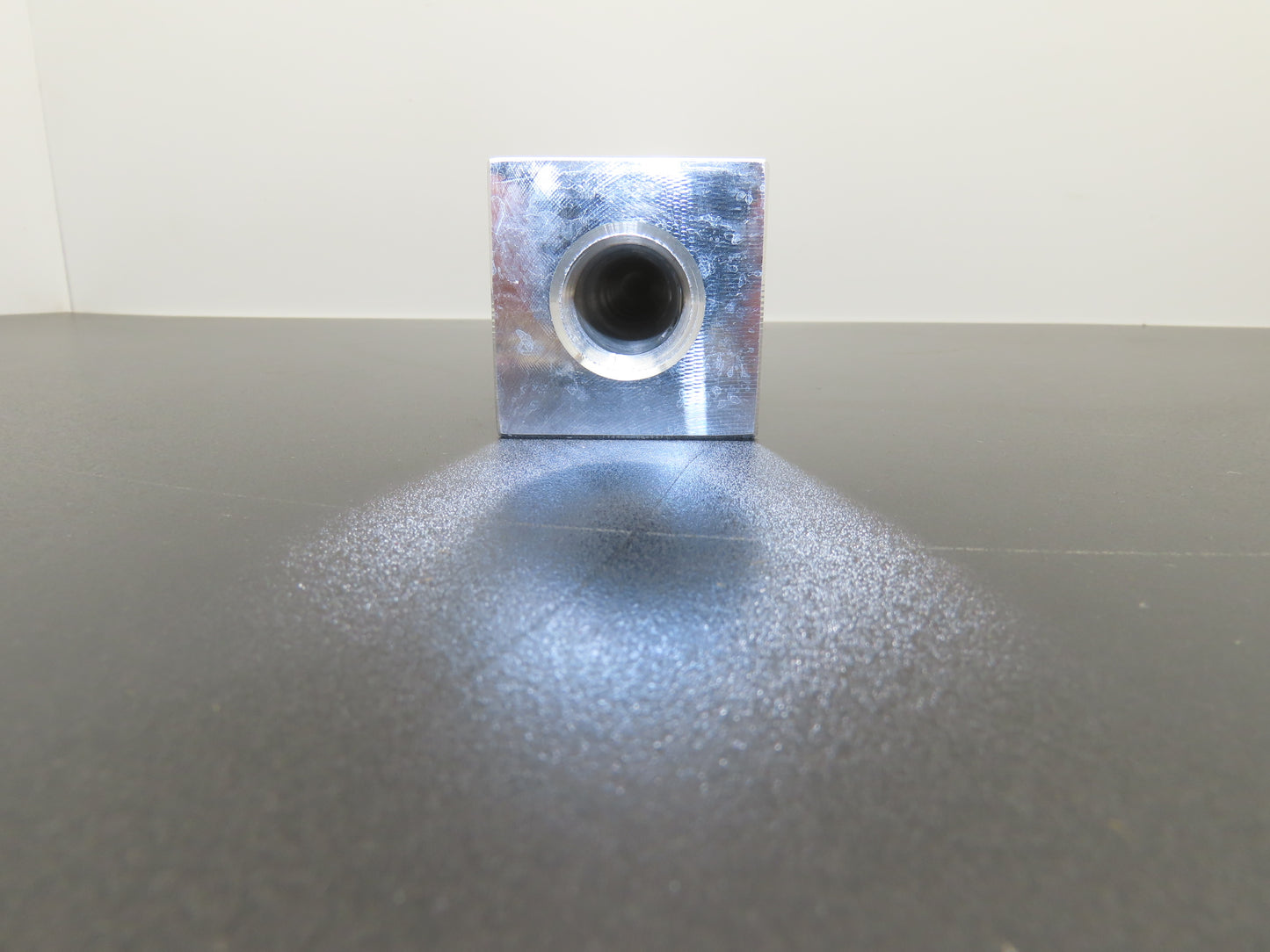 Daman AH0000808P Hydraulic 8 Station Aluminum Header Manifold