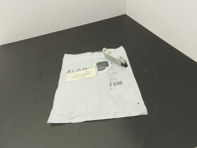 Festo VUVG-B14-M52-MZT-F-1P3 Pneumatic Air Solenoid Valve 2 Pos 5 Way 24V Coil