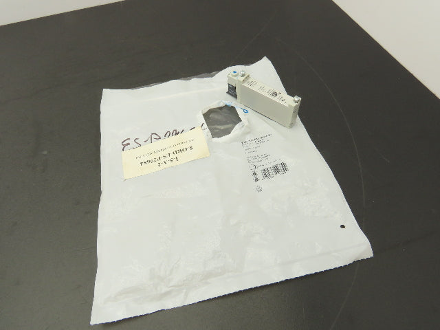 Festo VUVG-B14-M52-MZT-F-1P3 Pneumatic Air Solenoid Valve 2 Pos 5 Way 24V Coil