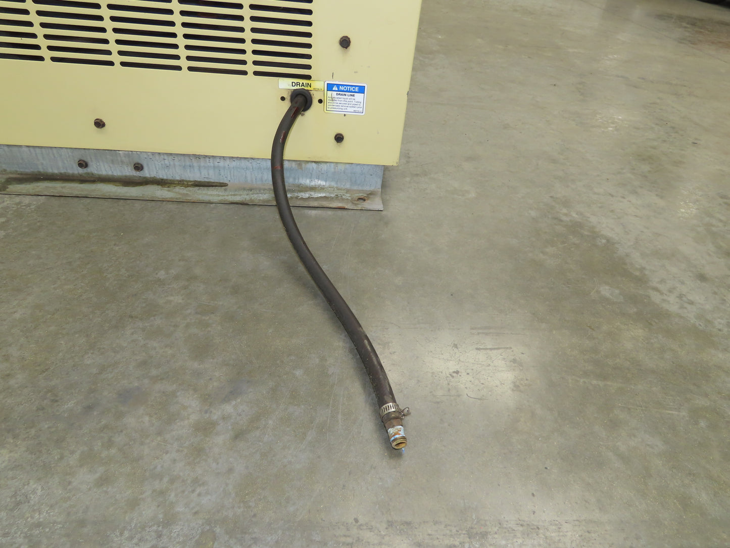 Ingersoll Rand NVC1600A40N Nirvana NVC Air Compressor Dryer 1600CFM 10Hp 460V 4"