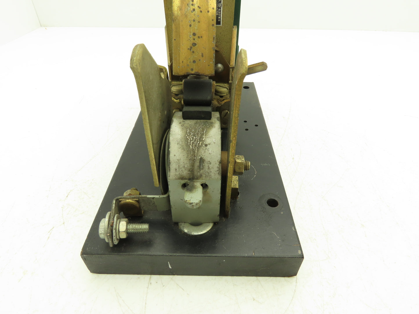 General Electric Y100A2H DC Contactor 600VDC 100A