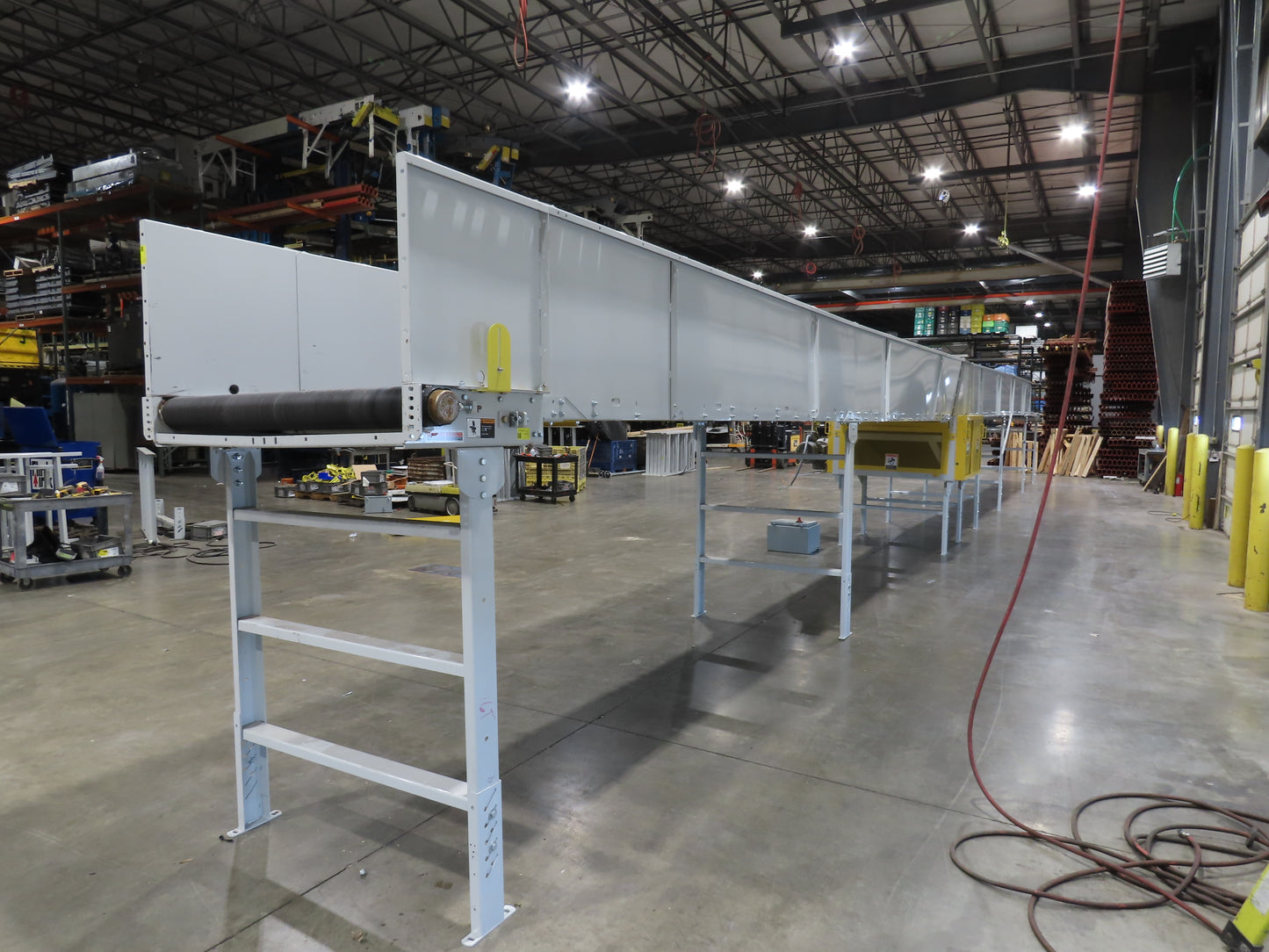 Hytrol BPC 49"x 64' Slider Bed Conveyor 47"Belt 7.5Hp 3PH Center Drive 80fpm