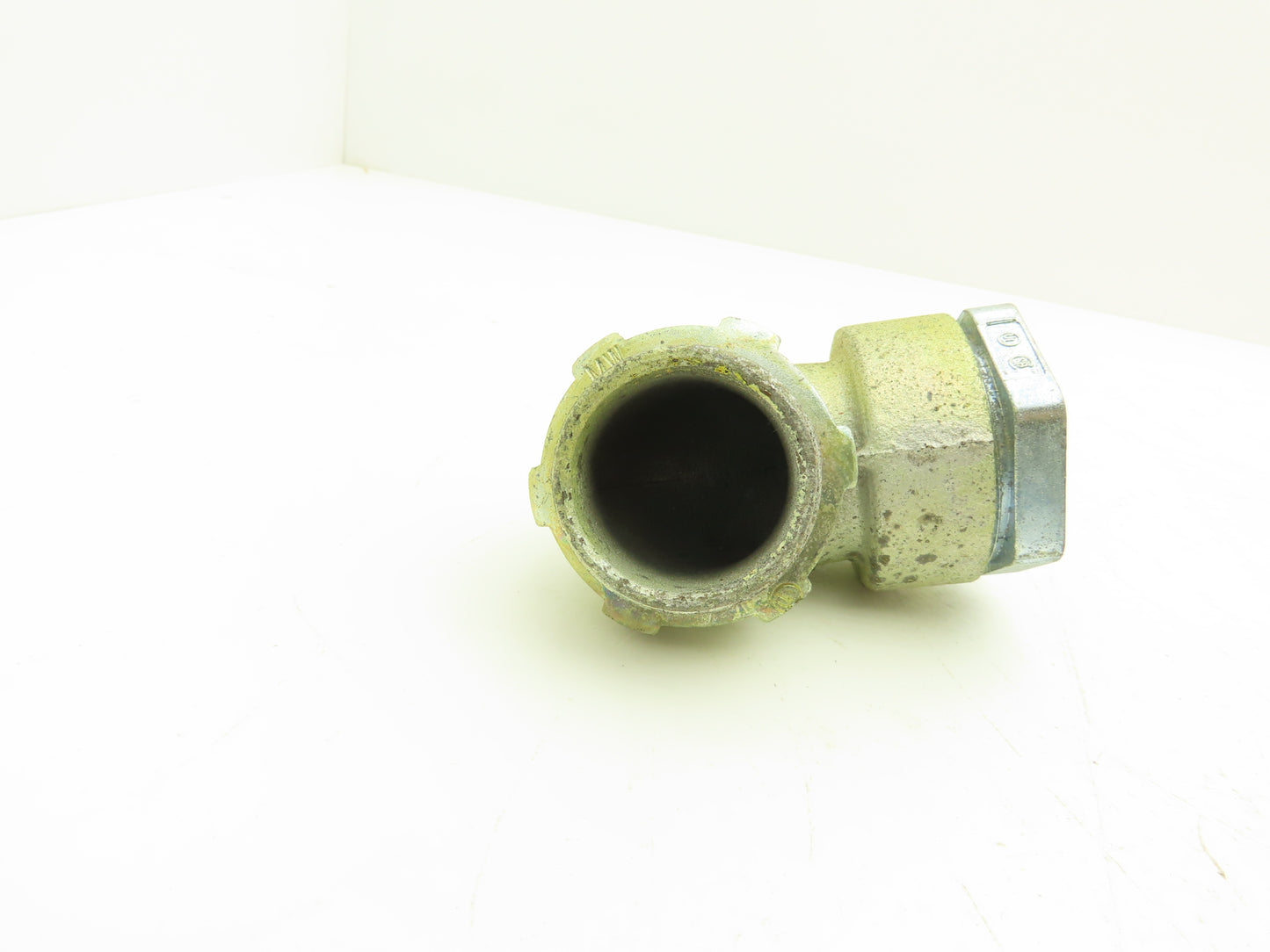 Midwest Electric LT12590 1-1/4" 90° Liquidtite Sealtite Fitting Lot of 10