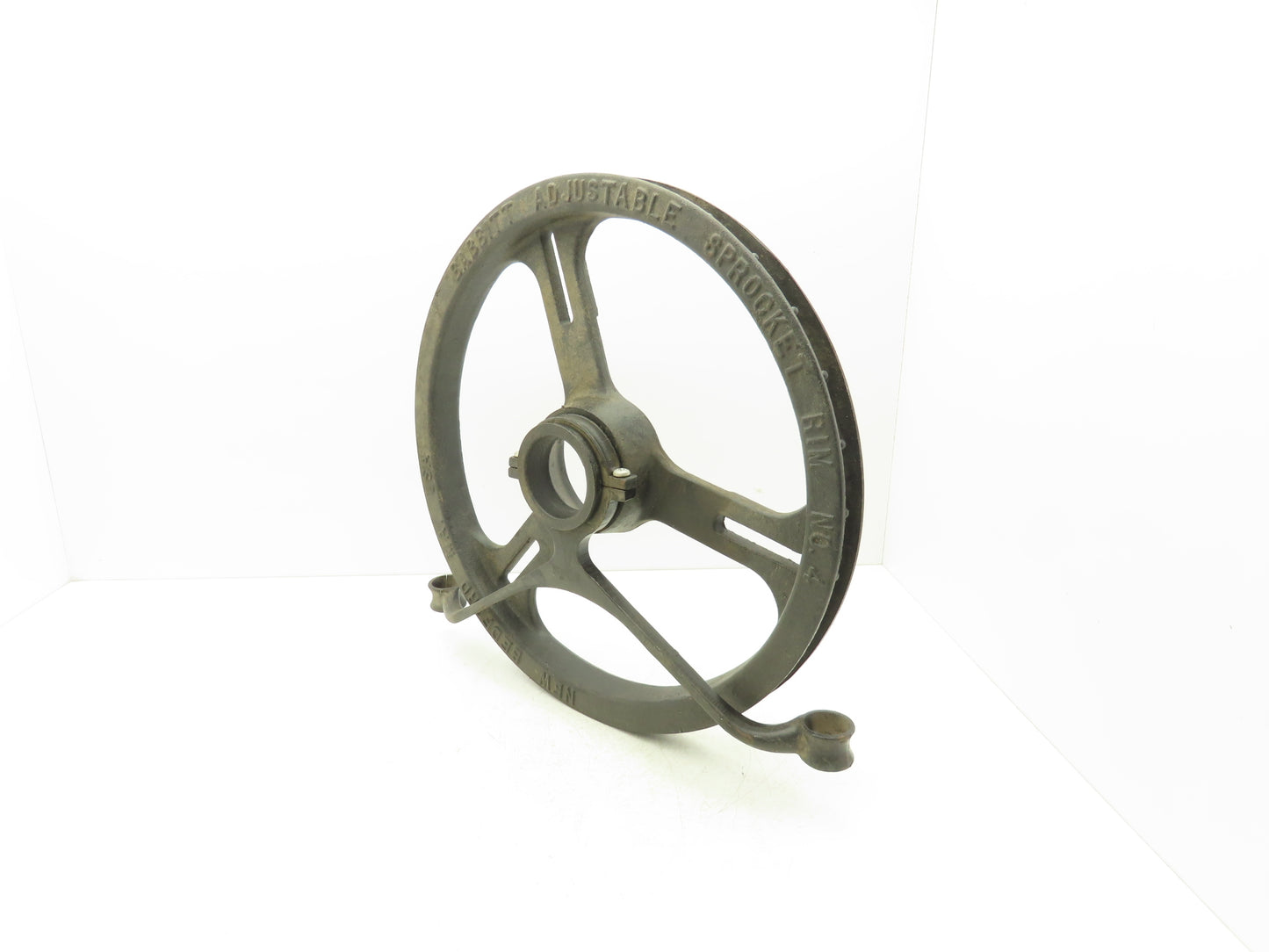 Babbitt No. 4 Rim Sprocket Chain Wheel Manual Valve Operator w/Guide No Chain