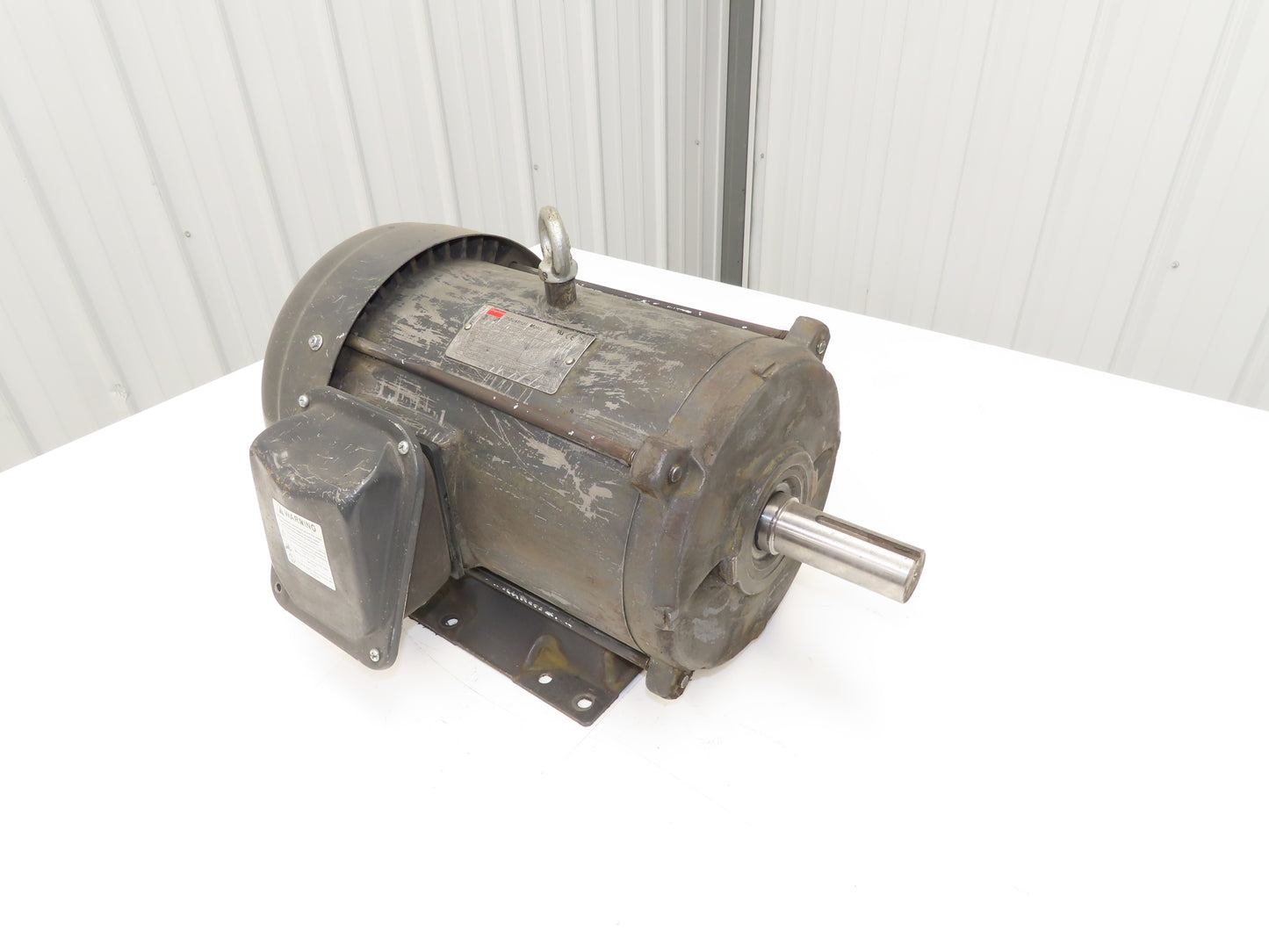 Dayton 3KX07G AC Motor 7.5Hp 1750rpm 208-230/460V 3PH TEFC 213T Type AEGANE
