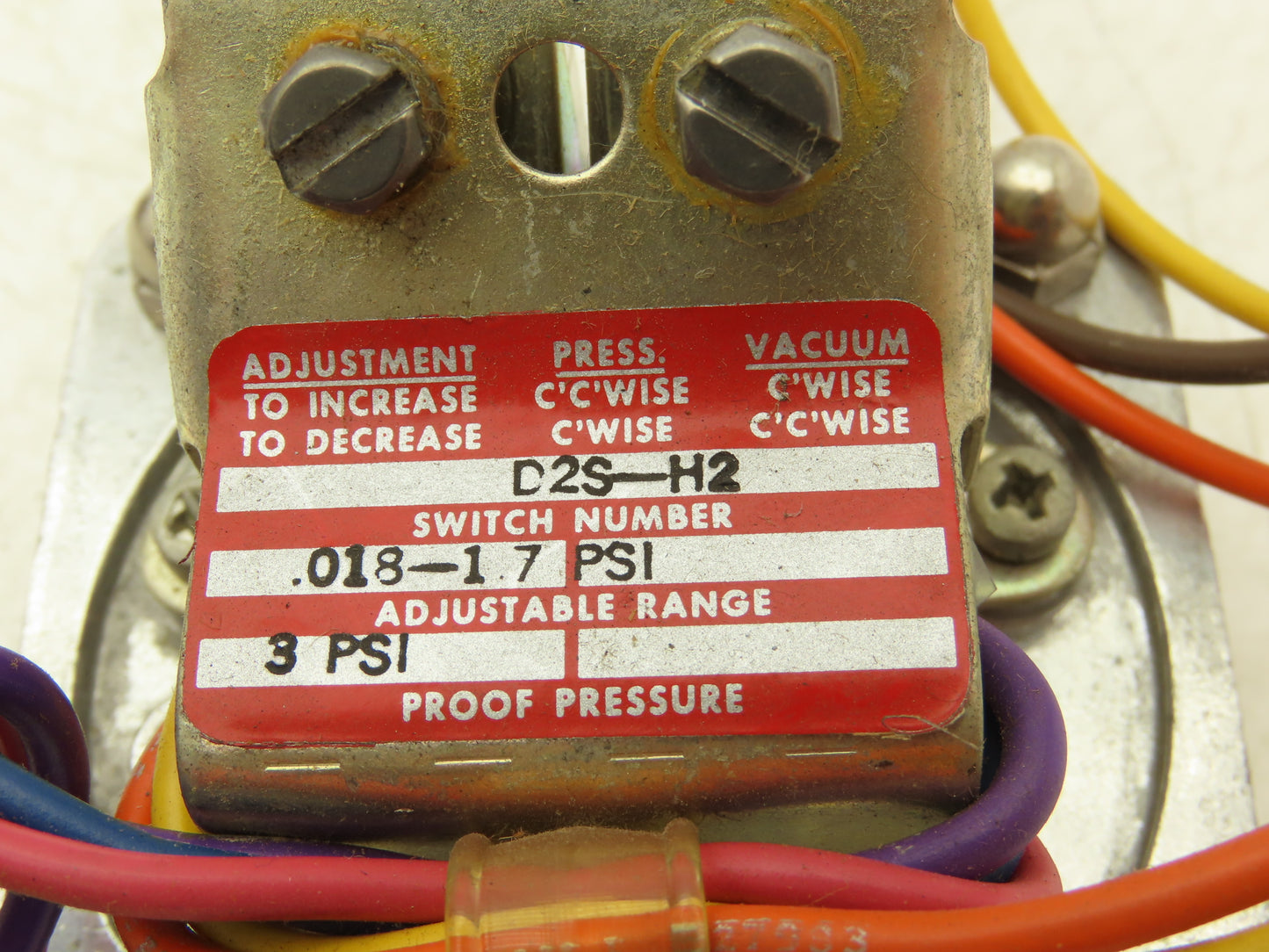 Barksdale D2S-H2 Pressure Switch 3PSI 15A 125/250V