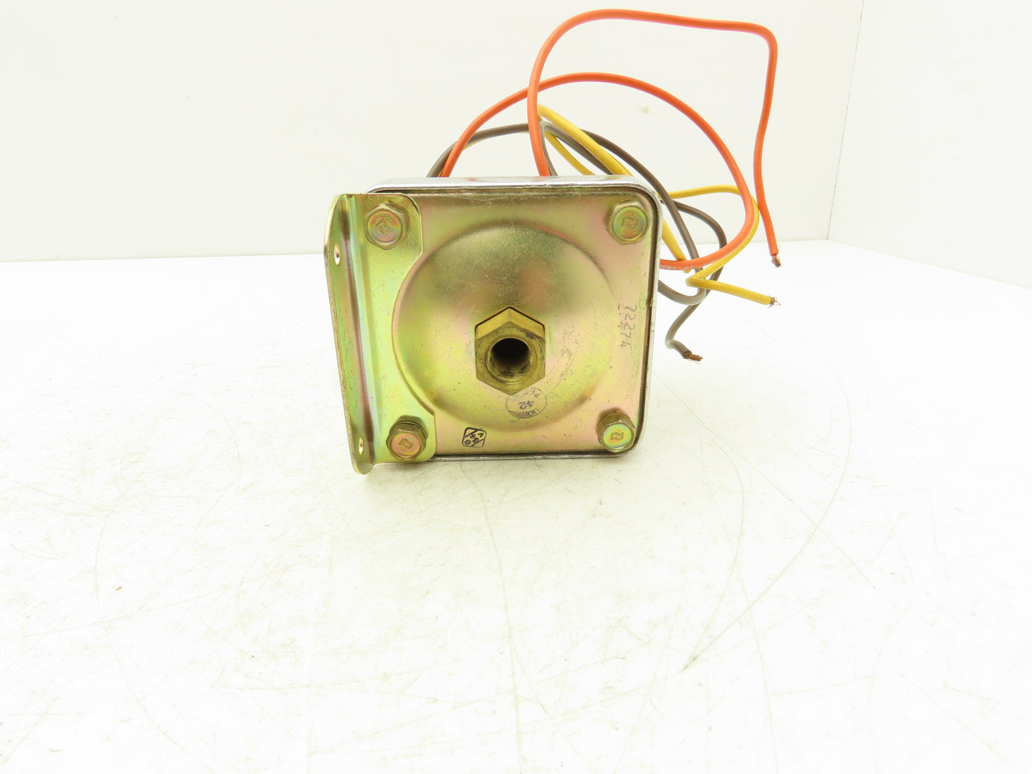 Barksdale D2S-H2 Pressure Switch 3PSI 15A 125/250V