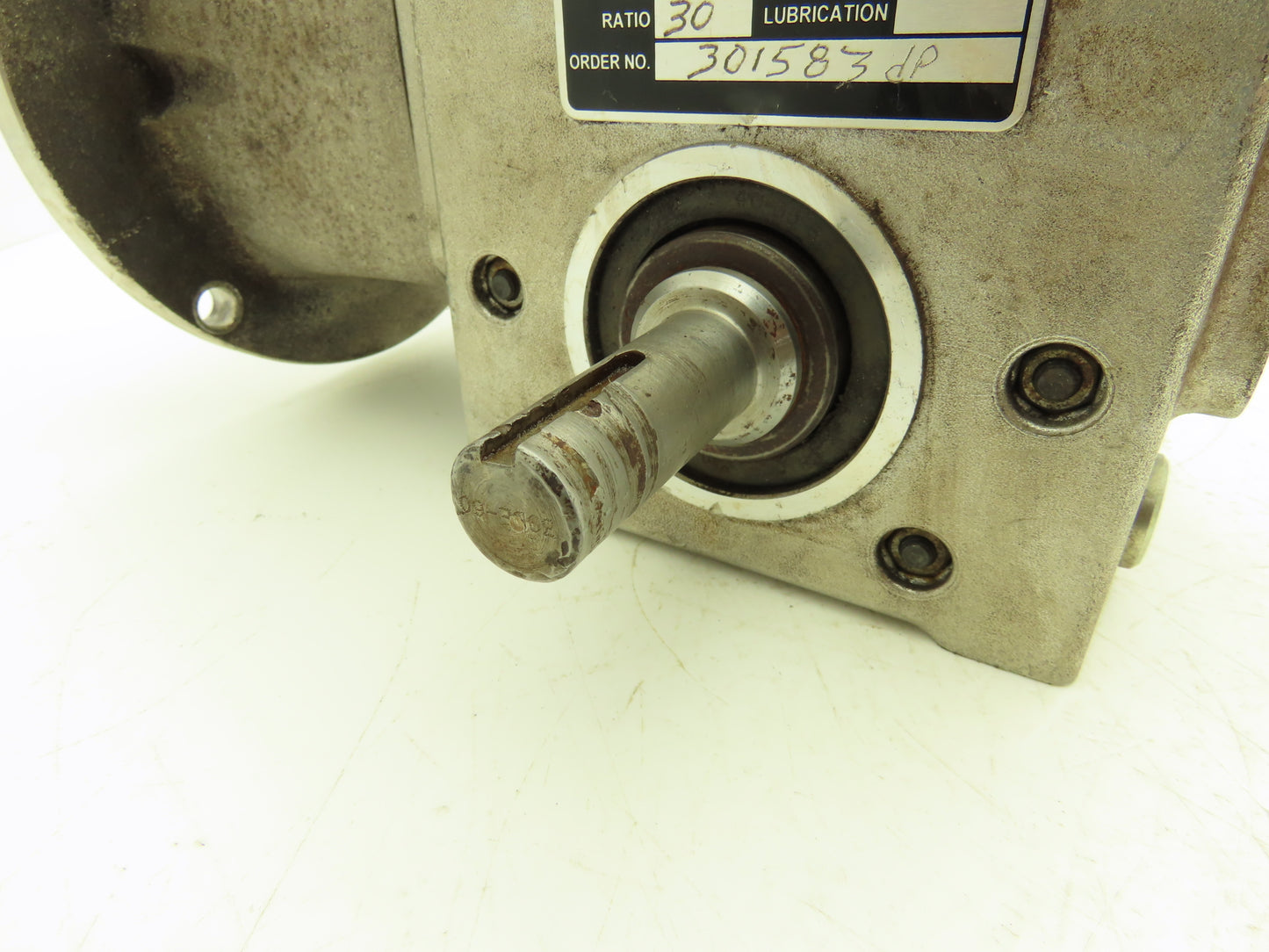 Cone Drive B03 Worm Gearbox 30:1 Reducer 58rpm RH Output 56C