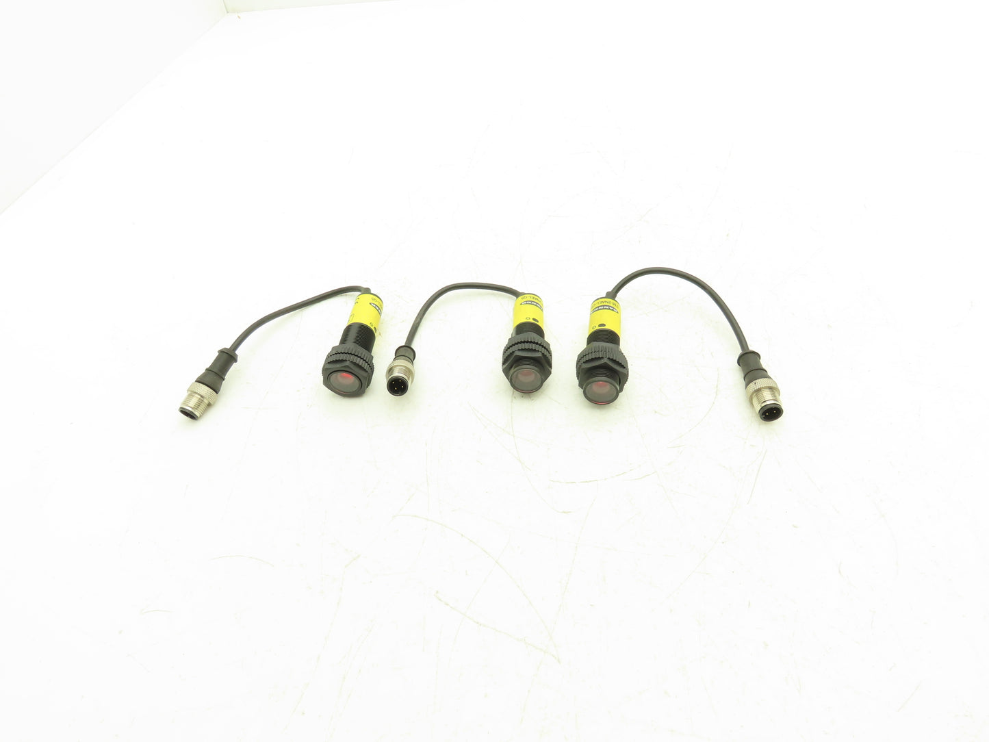 Banner S18-2NAEL-Q5 Photoeye Sensor Emitter 18mm 10-30VDC  Lot of 3