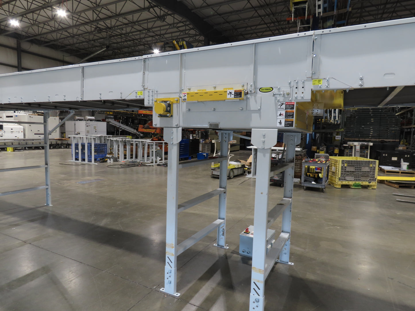 Hytrol HSS 49"x 53' Slider Bed Conveyor 47"Belt 5Hp 3PH Center Drive 140fpm