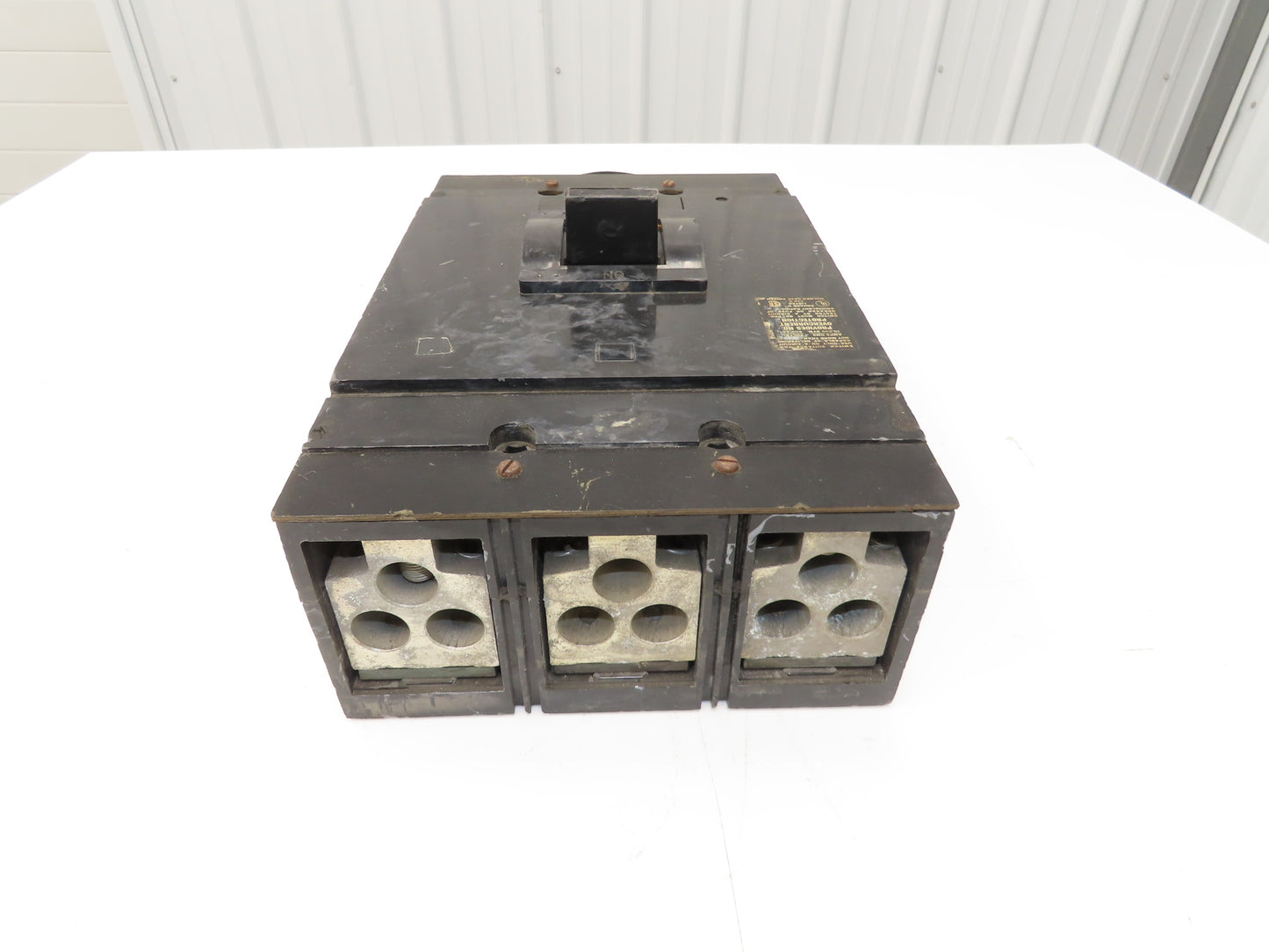 Square D MAP360008MT1021 Circuit Breaker 800A 3 Pole 600VAC Shunt Trip