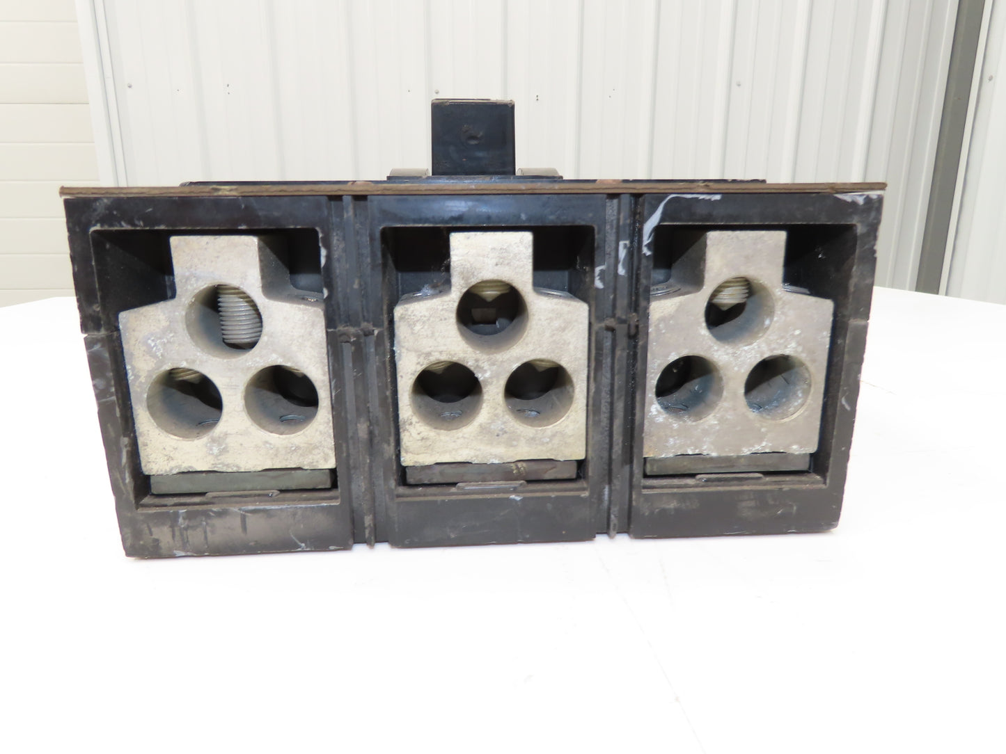 Square D MAP360008MT1021 Circuit Breaker 800A 3 Pole 600VAC Shunt Trip