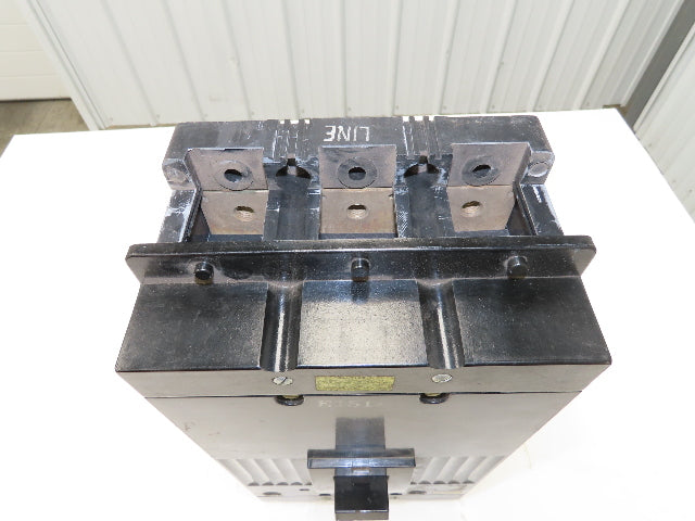 General Electric E11592 Circuit Breaker Frame 1200A 3 Pole 600VAC N.P. 185628-J