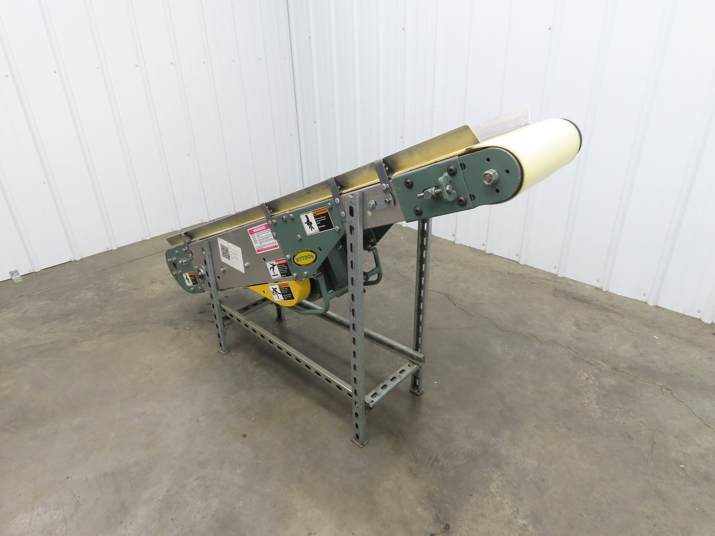 Hytrol 12"x 5' 11" Slider Bed Incline Belt Conveyor .5Hp 115V 1PH End Drive