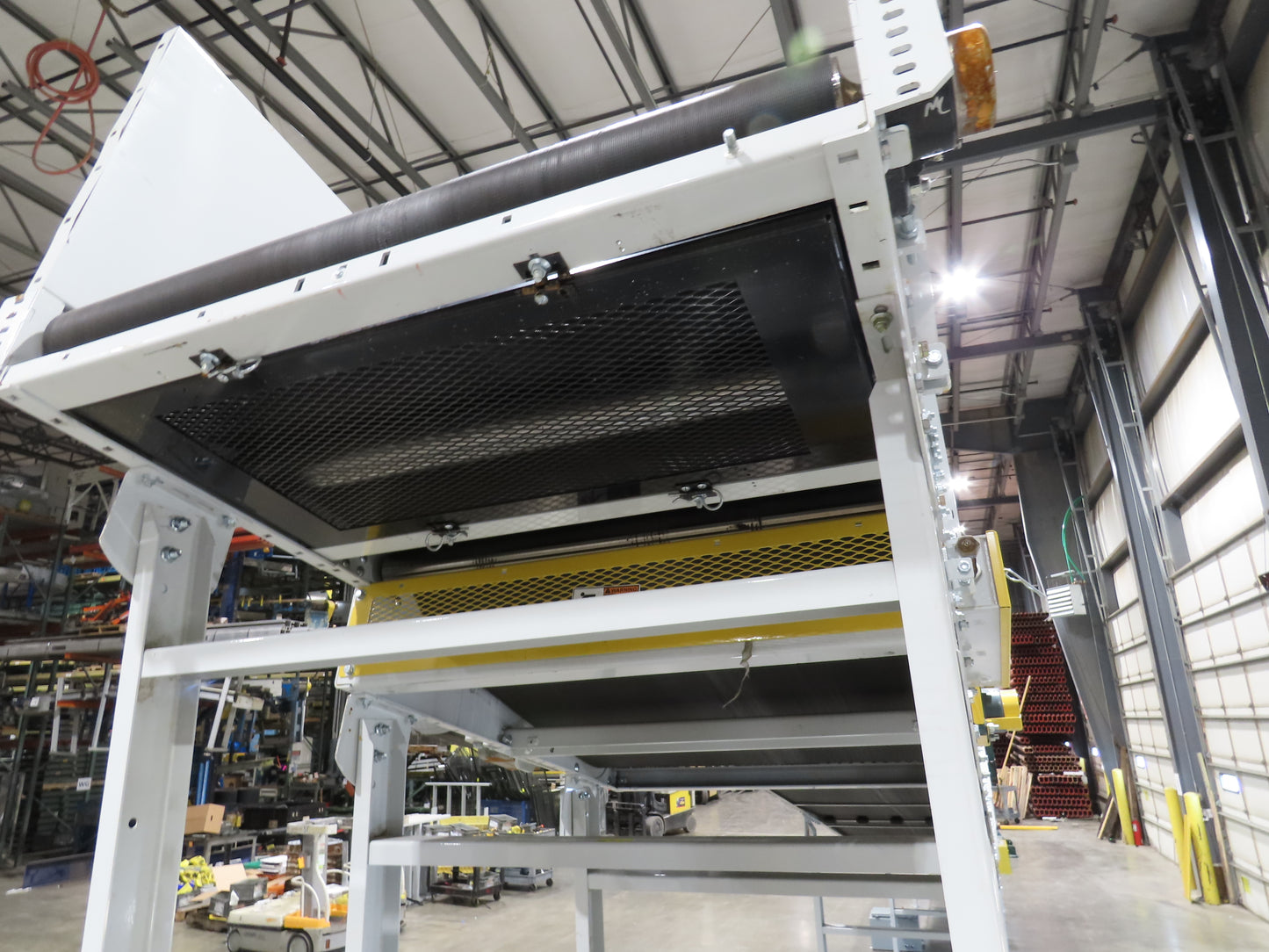 Hytrol HSSHD 43"x 40' Flat to Incline Belt Conveyor 3Hp 3PH Center Drive 168fpm