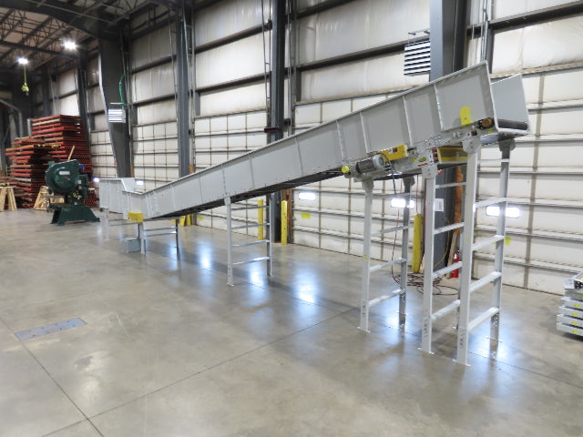 Hytrol HSSHD 43"x 40' Flat to Incline Belt Conveyor 3Hp 3PH Center Drive 168fpm