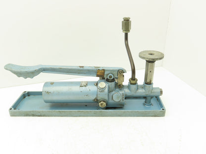 Ashcroft Dresser Portable Gauge Tester 10000 PSI 1/2" NPT Ports