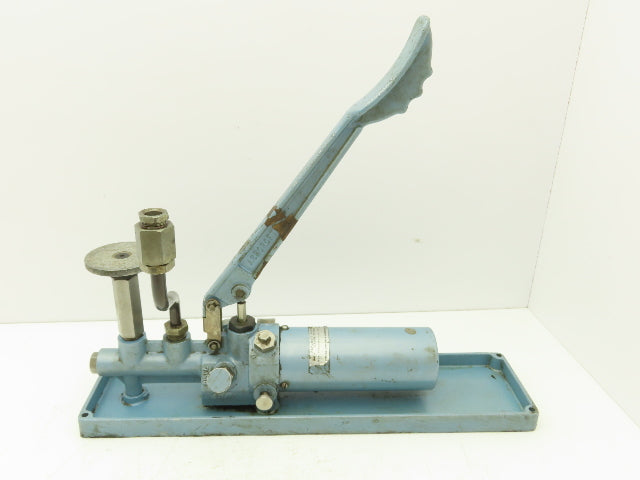 Ashcroft Dresser Portable Gauge Tester 10000 PSI 1/2" NPT Ports