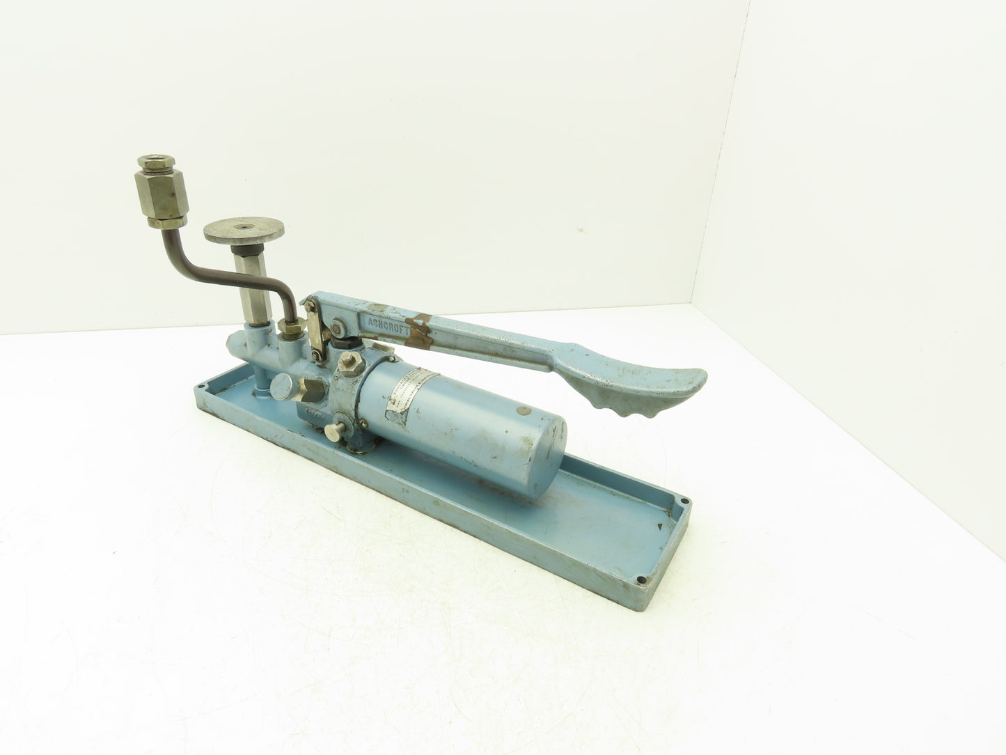 Ashcroft Dresser Portable Gauge Tester 10000 PSI 1/2" NPT Ports