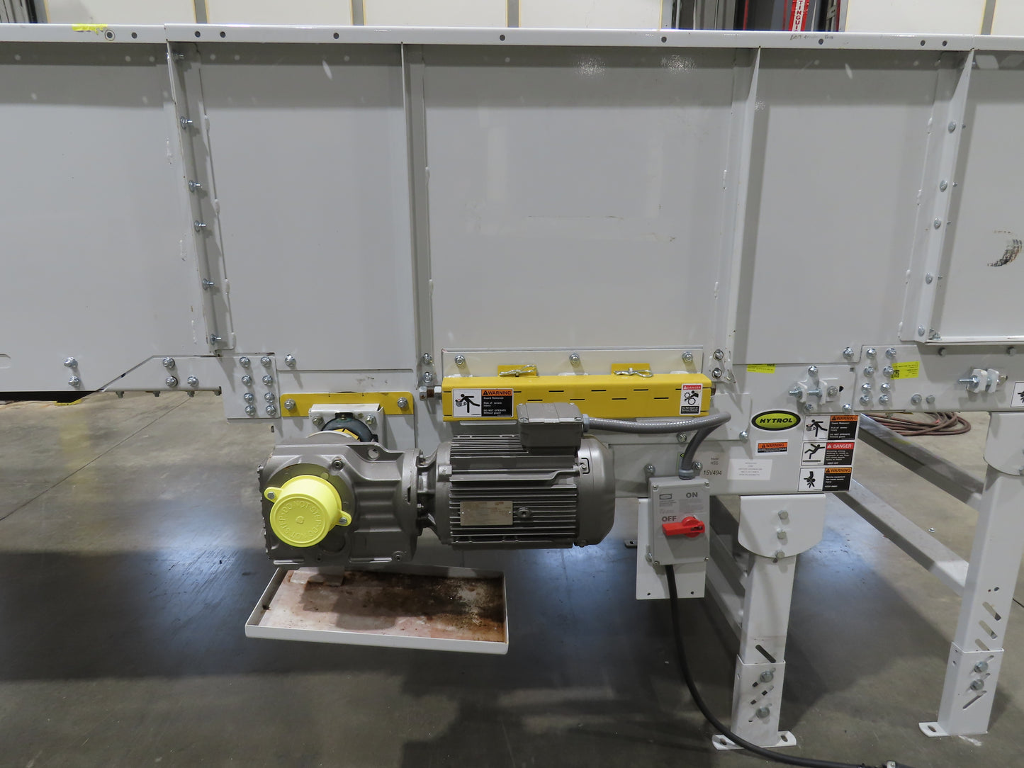 Hytrol HSS 43"x 17' 6" Slider Bed Conveyor 41" Belt 3Hp 3PH Center Drive 160fpm