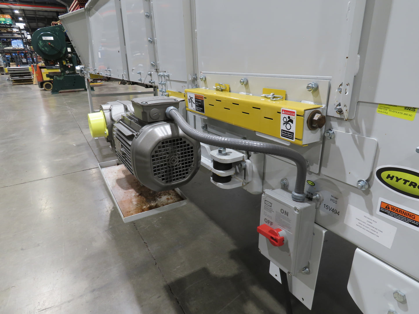 Hytrol HSS 43"x 17' 6" Slider Bed Conveyor 41" Belt 3Hp 3PH Center Drive 160fpm