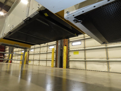 Hytrol HSS 43"x 17' 6" Slider Bed Conveyor 41" Belt 3Hp 3PH Center Drive 160fpm