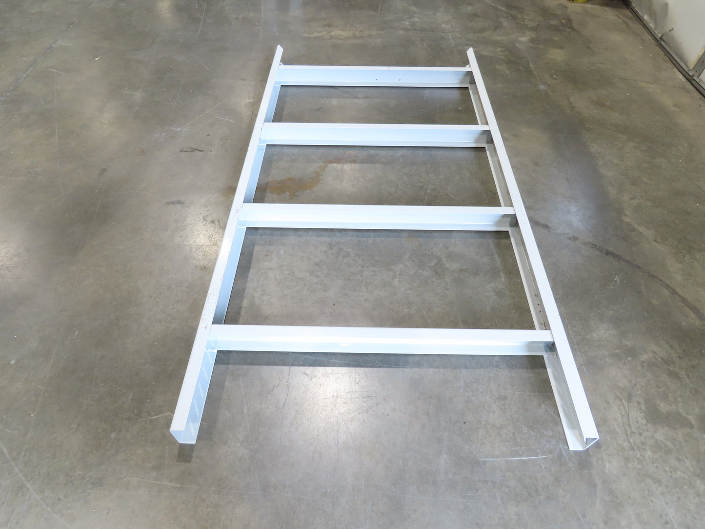 Hytrol HPS 43"W Conveyor Leg 84" Top Section Extension No Brackets WHITE