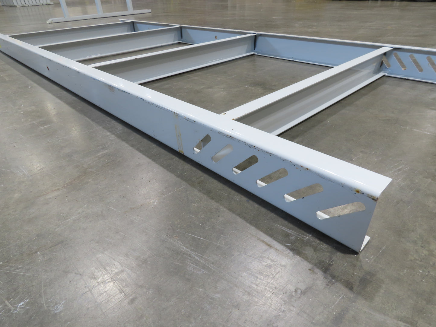 Hytrol HPS 37"W Conveyor Leg 96" Top Section Extension No Brackets WHITE