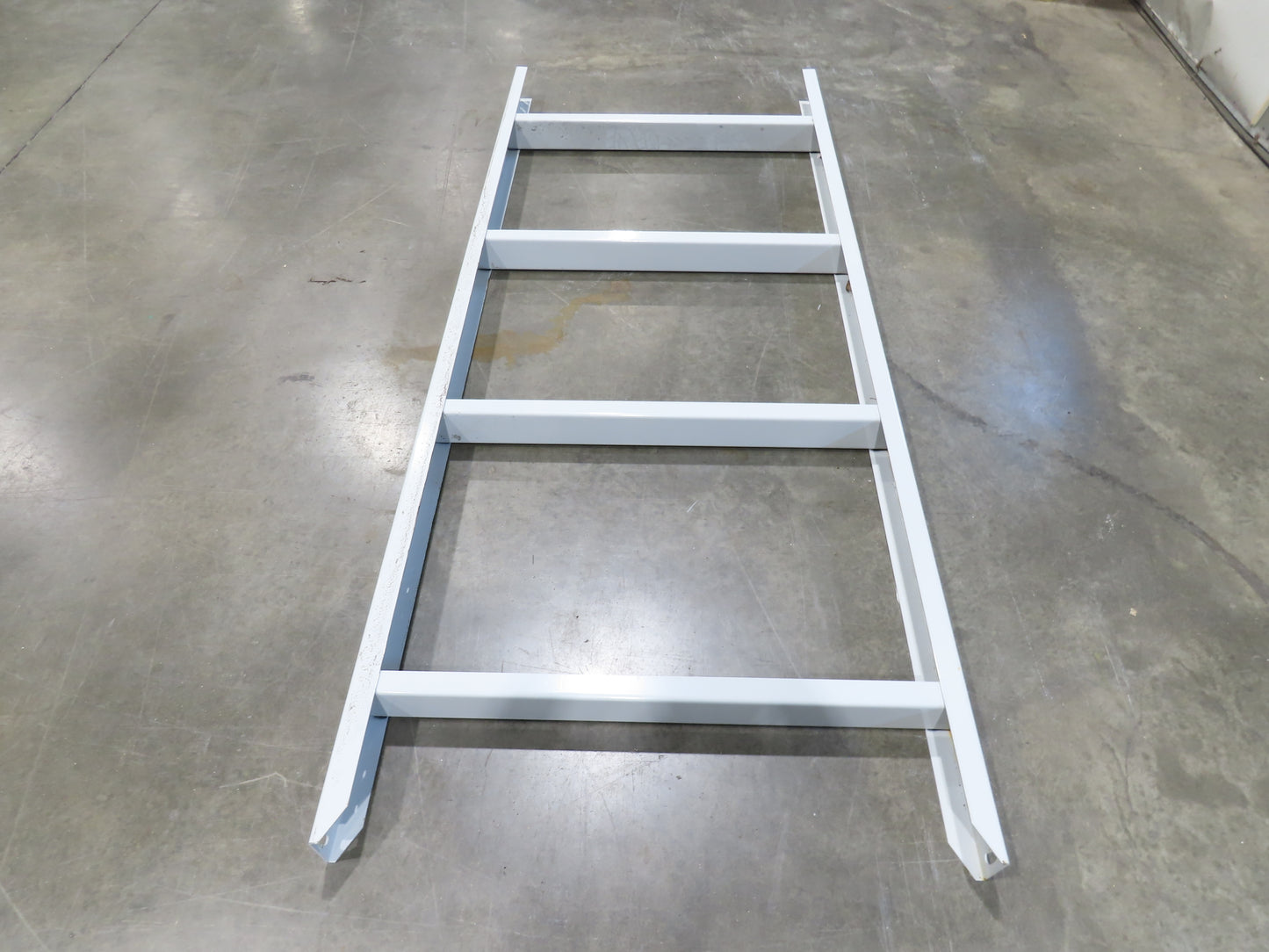 Hytrol HPS 37"W Conveyor Leg 90" Top Section Extension No Brackets WHITE