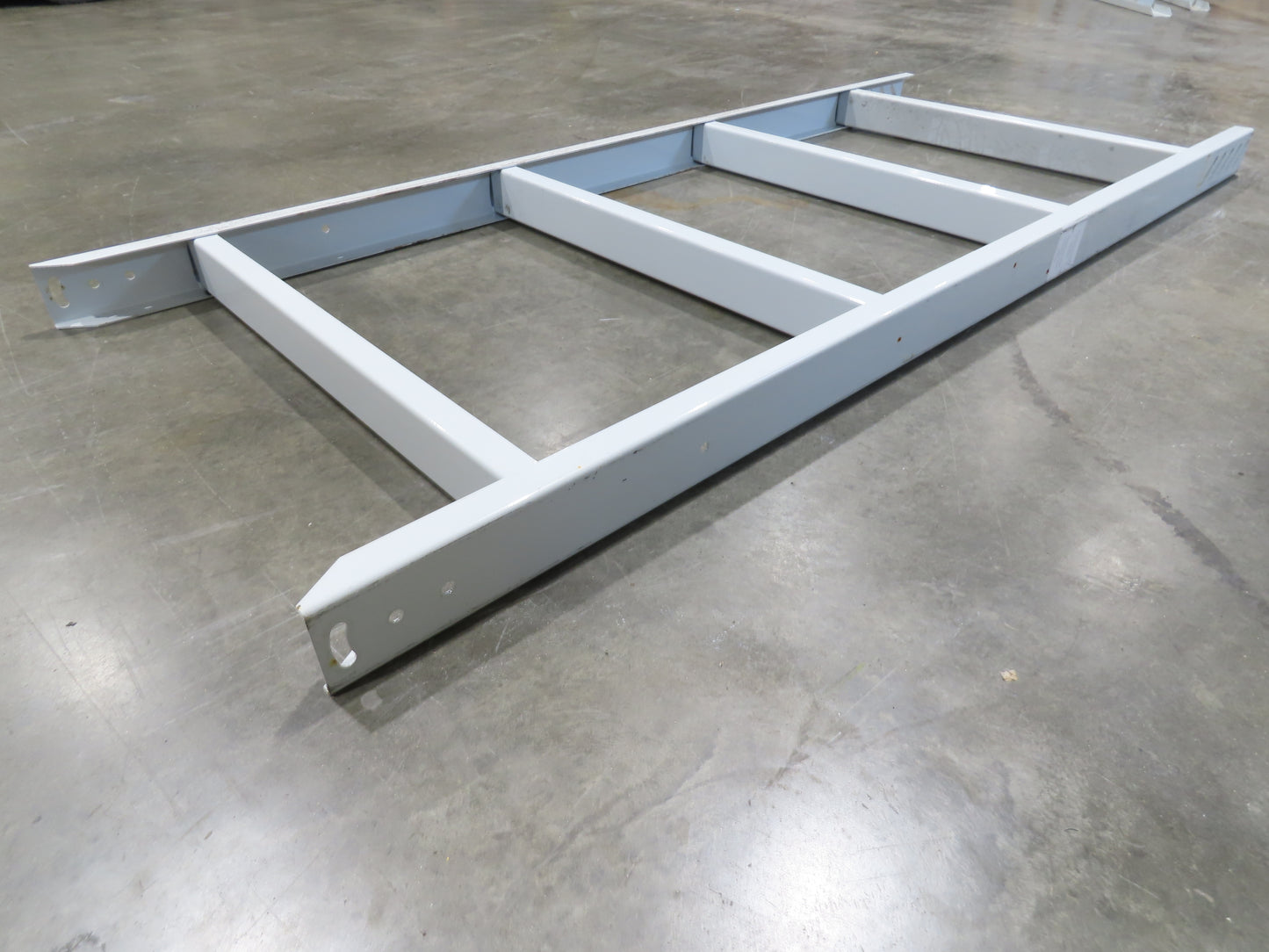 Hytrol HPS 37"W Conveyor Leg 90" Top Section Extension No Brackets WHITE