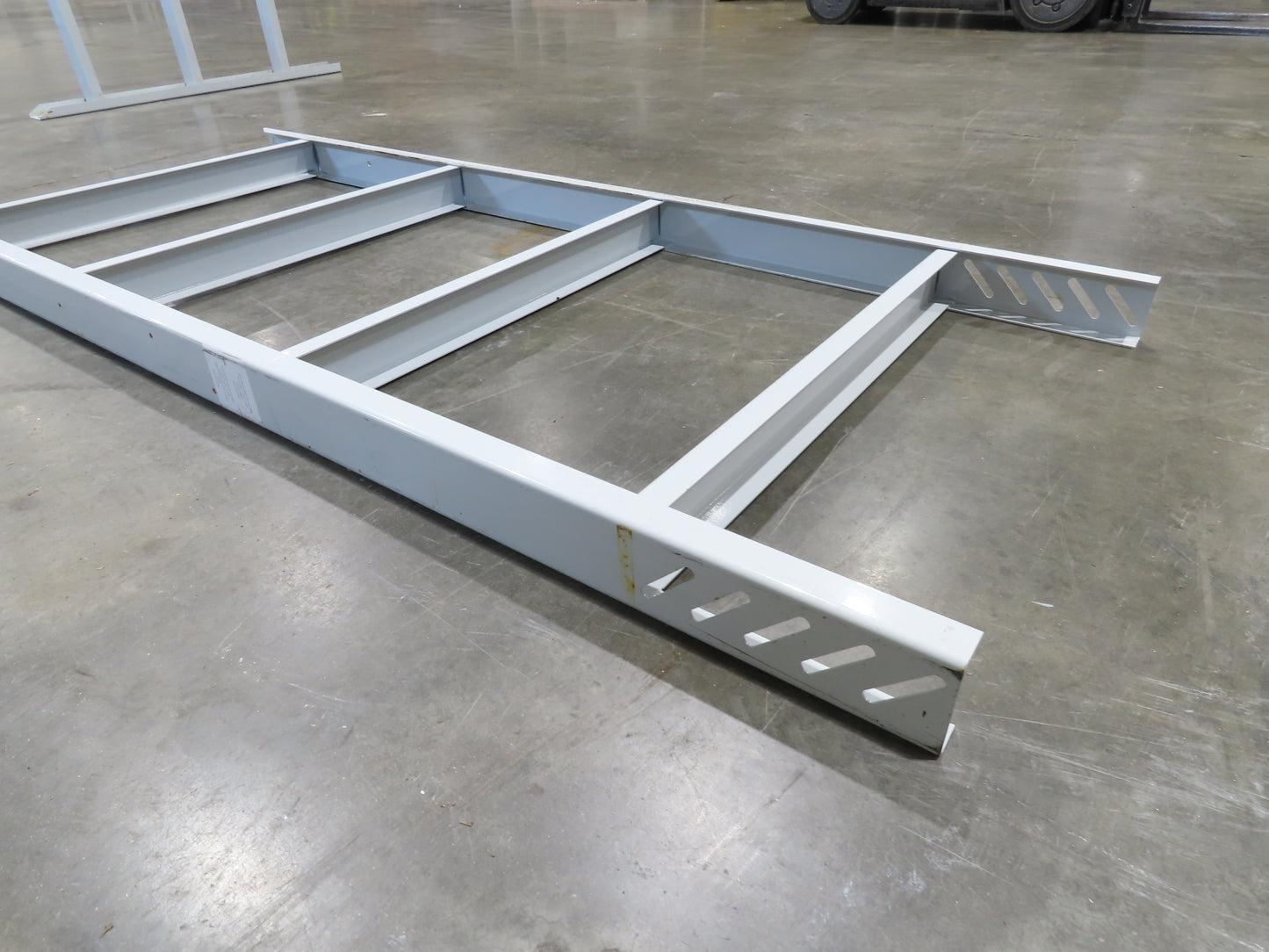 Hytrol HPS 37"W Conveyor Leg 90" Top Section Extension No Brackets WHITE