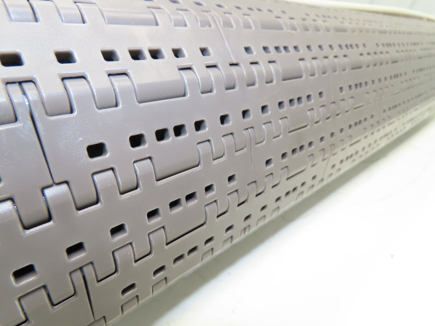 Rexnord HP7706-33 MatTop Perforated Top Plastic Conveyor Chain 33"W 10' Length