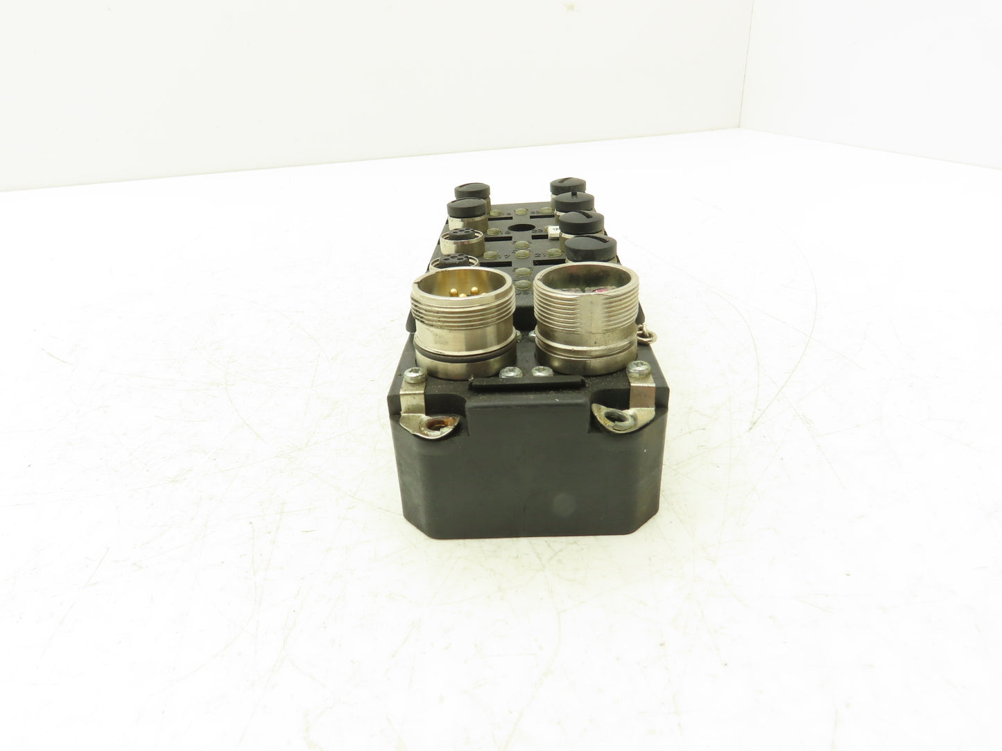 Schneider TSXESF08T22 Discrete Input Output FIP Module I/O 8Q 2A 24V IP67