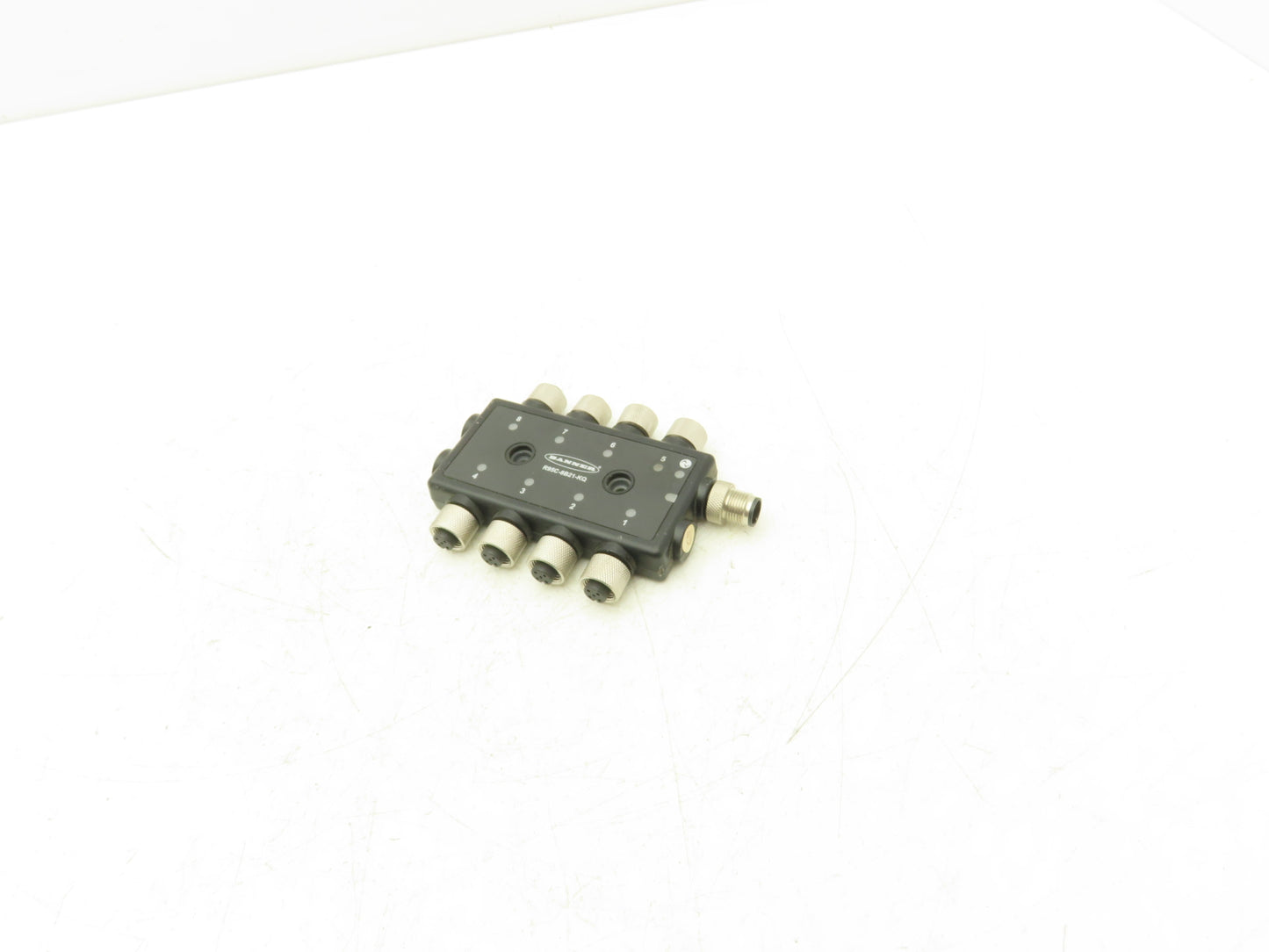 Banner R95C-8B21-KQ IO-link Hub Converter 8 port 4-pin M12 24 VDC
