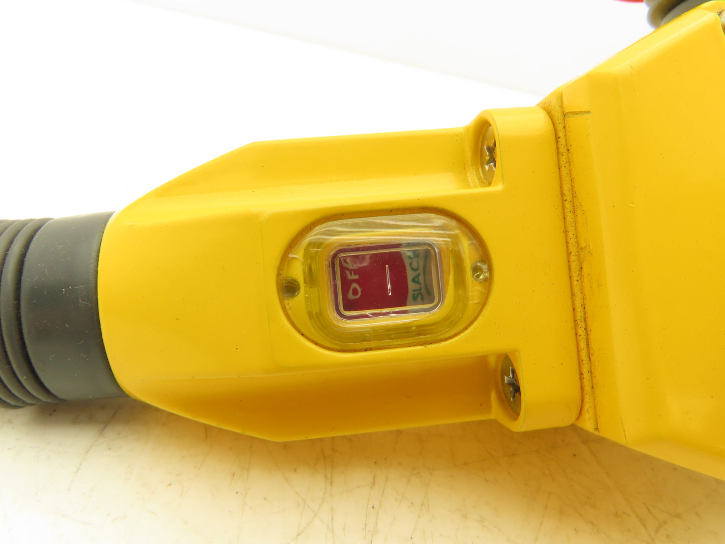 ABB LineStrong2 Rope Pull Grab Wire Safety Switch 240VAC E-Stop 2TLA050202R1332