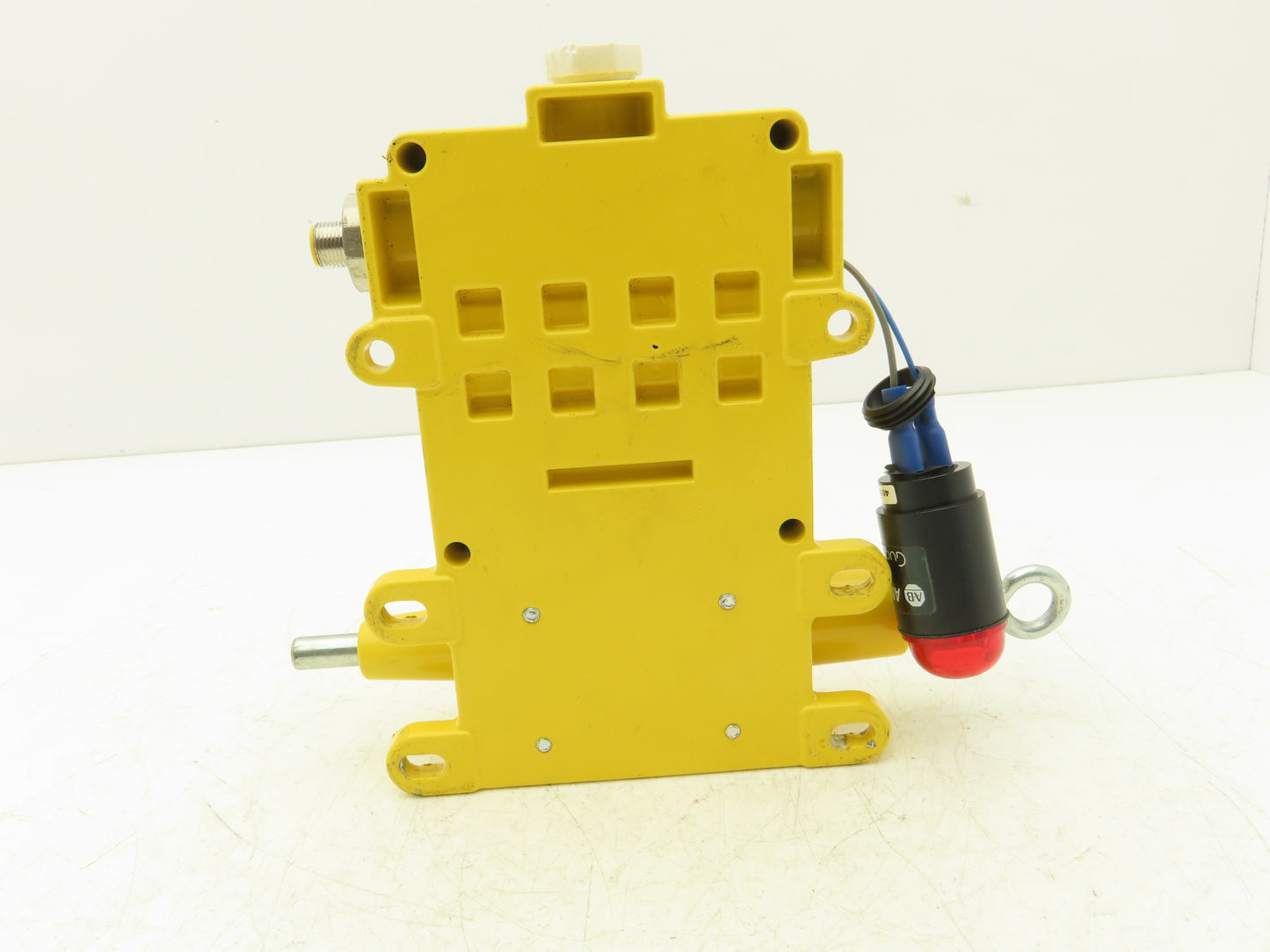 Rees 04962 Cable Pull Safety Switch E-Stop Assembly With Broken Indicator Light