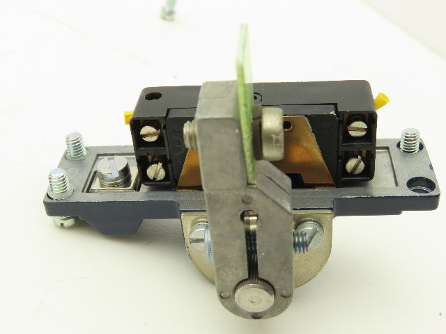 Schmersal M2H 302-11Y-M16-F10 Safety Limit Switch 230V IP65 Lot of 4