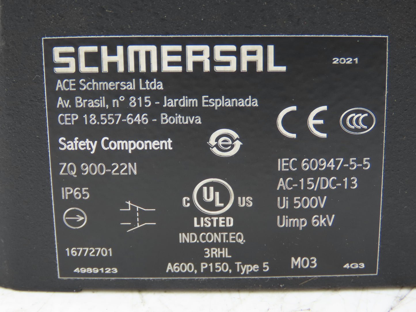 Schmersal ZQ 900-22N Cable Pull Grab Wire Safety Switch IP65 E-Stop 101184475