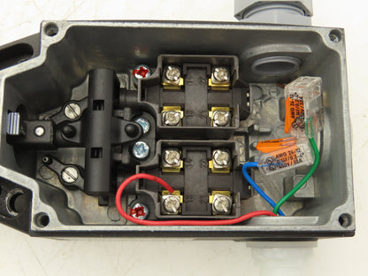 Schmersal ZQ 900-22N Cable Pull Grab Wire Safety Switch IP65 E-Stop 101184475
