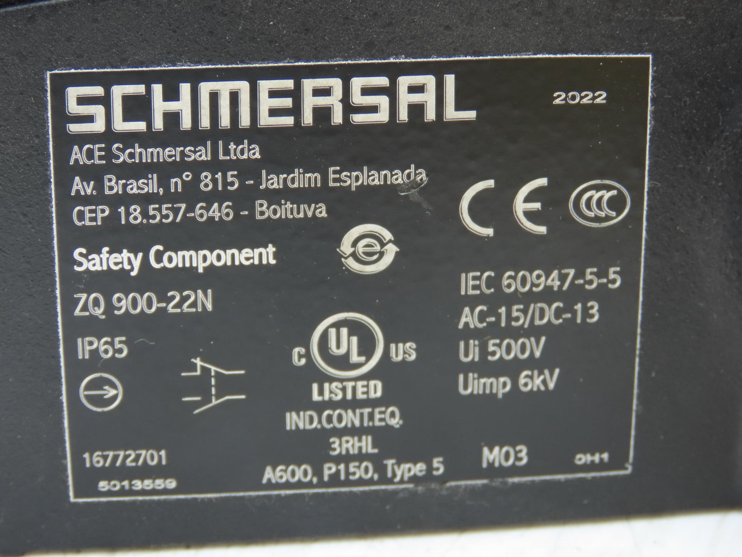 Schmersal ZQ 900-22N Cable Pull Safety Switch IP65 E-Stop 101184475 W/Cord