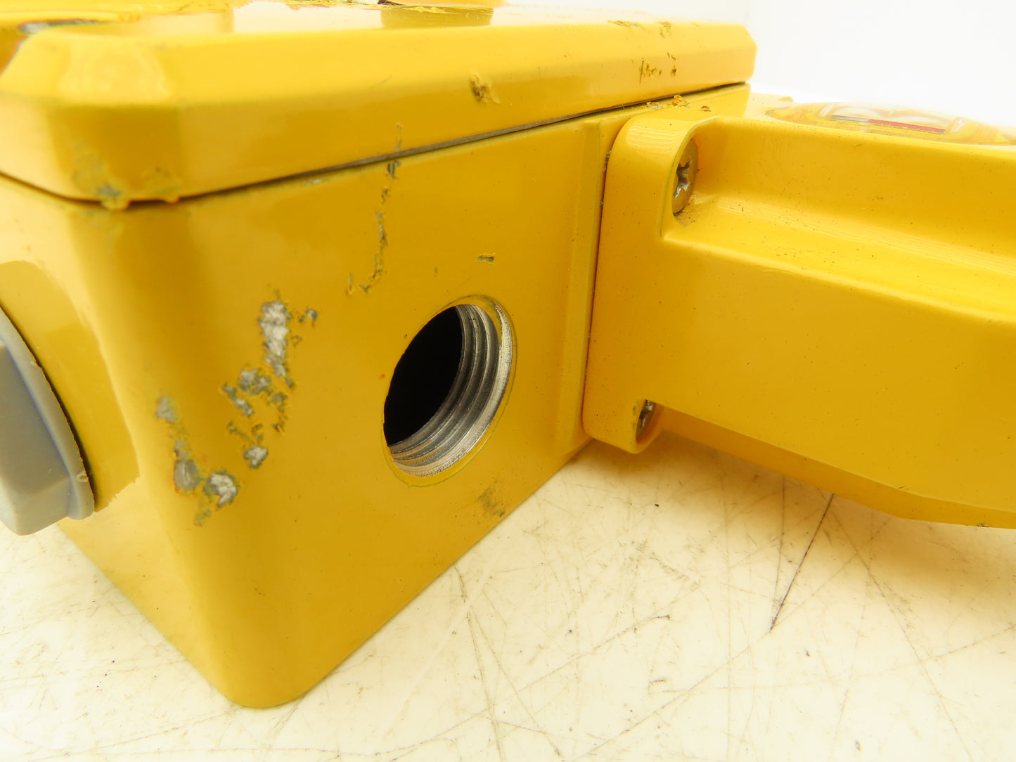 ABB Jokab Safety LineStrong3D Rope Pull Grab Cable Switch E-Stop 2TLA050204R1332