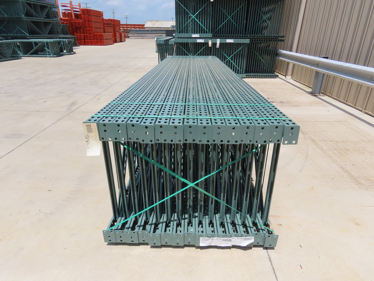 Interlake 16' x 36" Teardrop Pallet Racking Upright 3x3" Leg 23900Lb Green