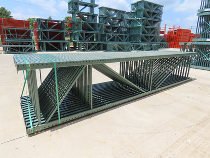 Interlake 16' x 36" Teardrop Pallet Racking Upright 3x3" Leg 23900Lb Green