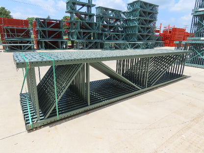 Interlake 16' x 36" Teardrop Pallet Racking Upright 3x3" Leg 23900Lb Green