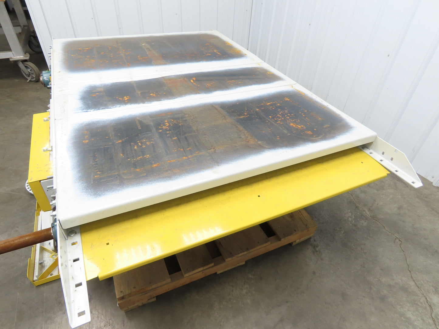 Hytrol BPC 49"W Slider Bed Belt Conveyor Center Drive Section *Needs Motor*