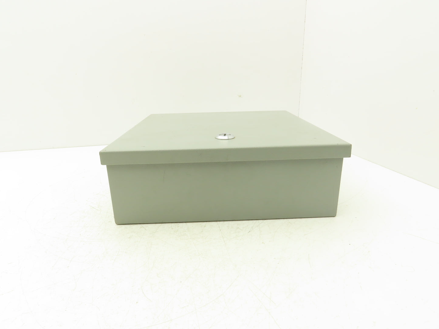 Wiegmann N1C121204 Electrical Enclosure Cabinet 12"X12"X4" With Backplate