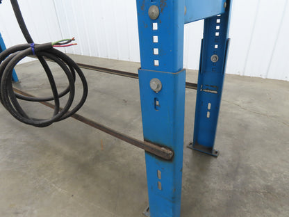 New London Engineering 21"x 10' Incline Conveyor 12" Cleated Belt .5Hp 3PH 25FPM