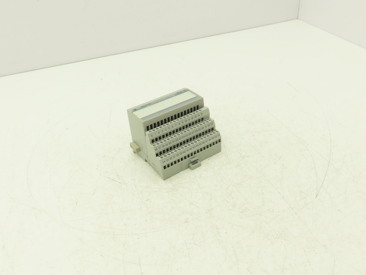 Allen-Bradley 1794-OB32P Output Module I/O 32 Point 24VDC Ser A W/Base 1794-TB32